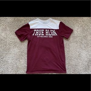 Men’s Small Maroon and White True Religion Shirt